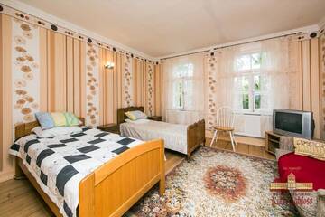 Фото номера Двухместный номер с 2 отдельными кроватями Отель Kursi Hunting Manor г. Пуурмани 3